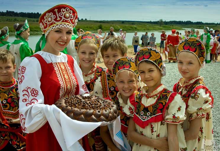 Главные традиции России